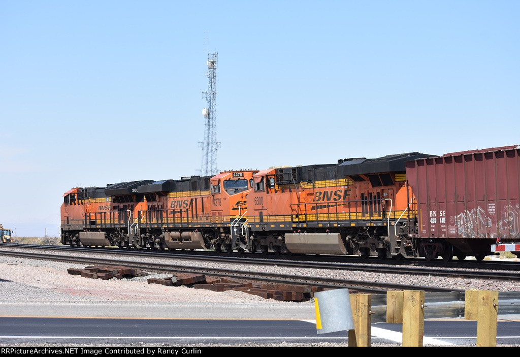 BNSF 3831 West